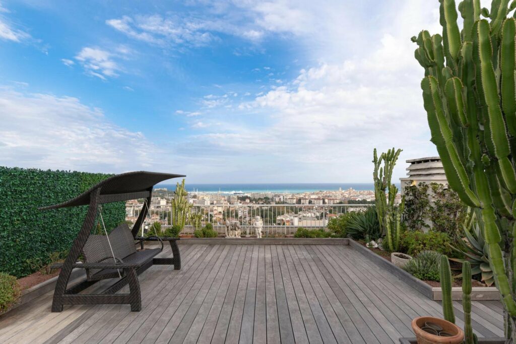 apartment for sale in antibes with rooftop terrace