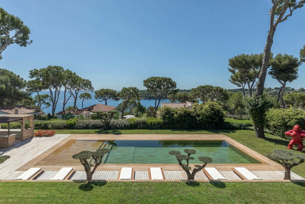 modern swimming pool of property in antibes for sale
