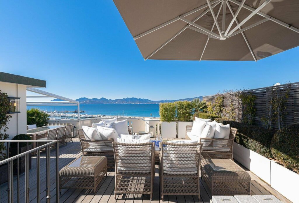 luxury properties for sale in the south of france