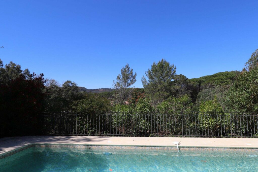 villa for sale in La Motte with swimming pool