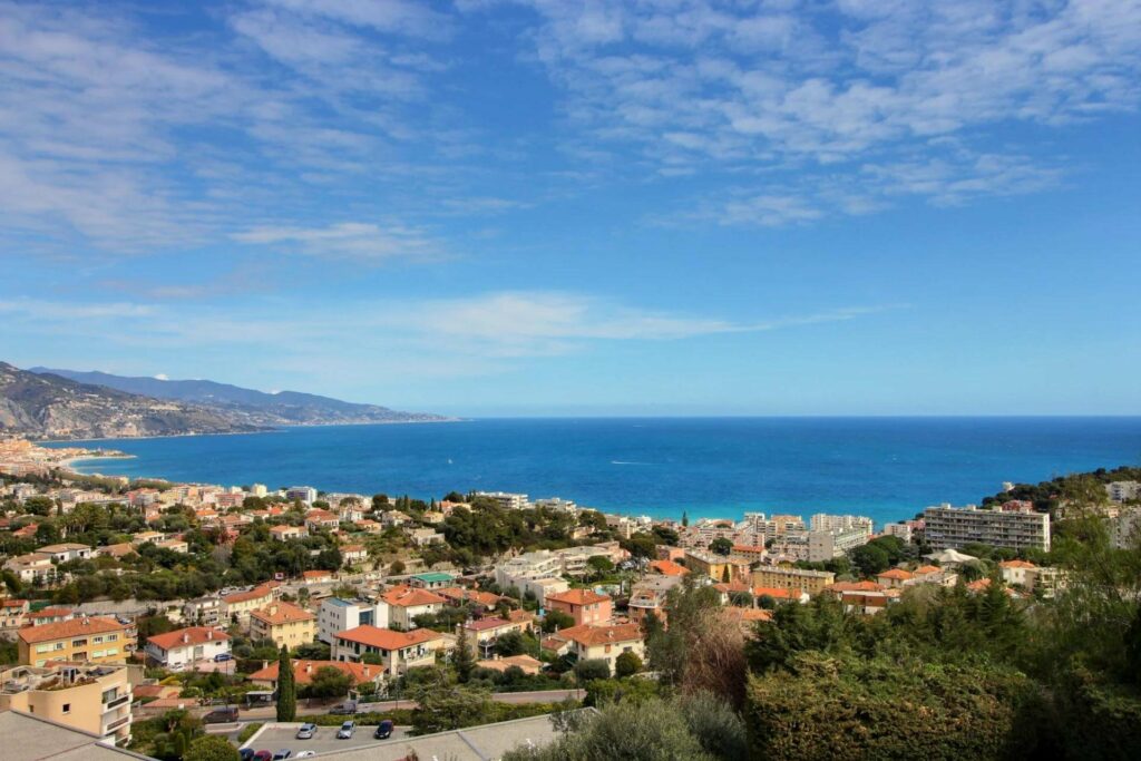 villa for sale in the south of france