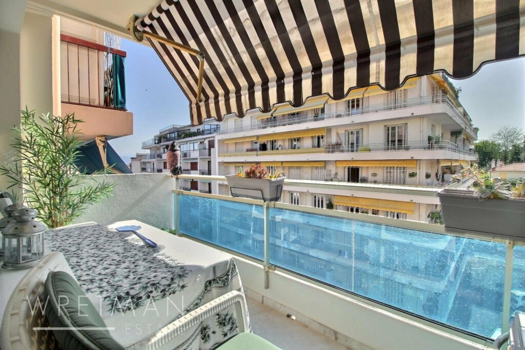 Apartment 1 bedroom with terrace - Antibes