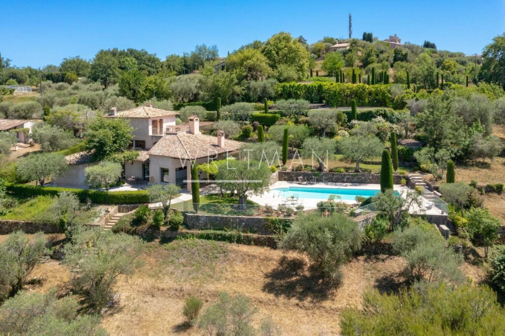summer home for sale in the south of france