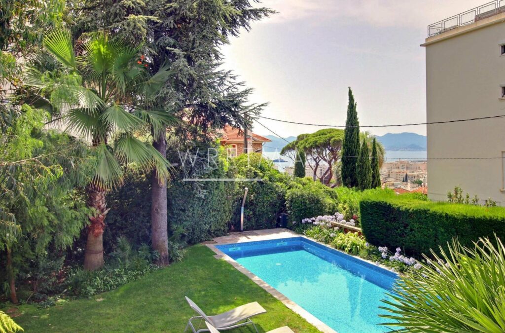 buy a house in the south of france cannes with swimming pool