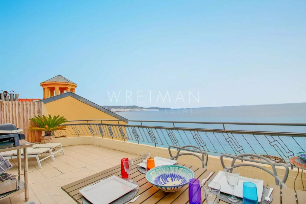 Beautiful 1-bedroom with terrace and sea view Nice La Promenade