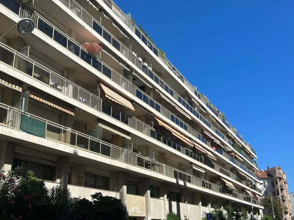 apartment for sale in Nice