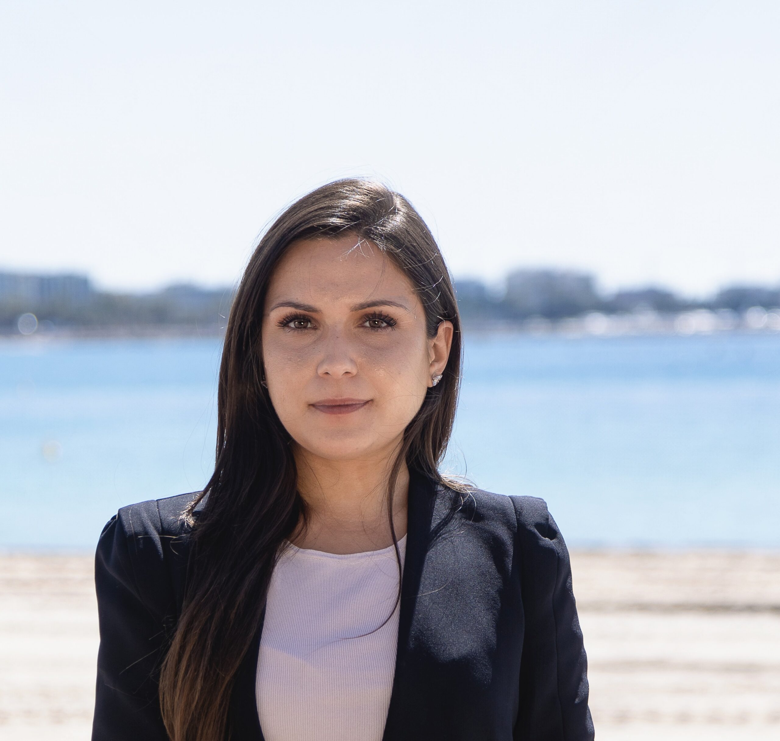 Julia Solignac assistant commerciale à l'agence immobilière scandinave Wretman Estate à Cannes