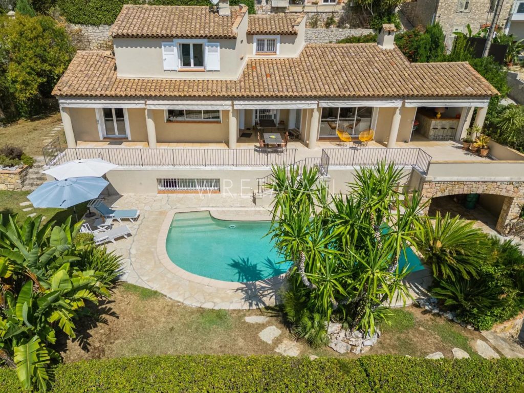 Maison 6 pièces 260 m² · à Mougins · 260 m² · 1 690 000 €